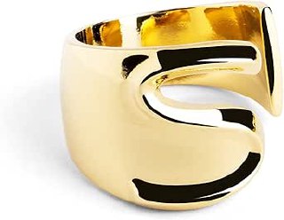 SINGULARU - Personalised Letter Signet Ring – Adjustable Solid Ring – Brass with 18 ct Gold Plated Finish. – One Size – Women's Jewellery – Made in Spain