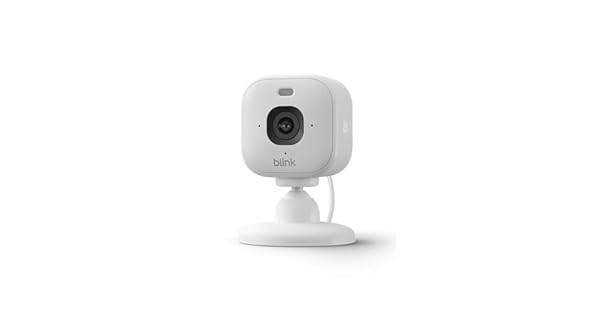 Cmara Mini 2K Blink ltima generacin  Cmara de seguridad domstica con enchufe resolucin de vdeo 2K zoom de 4 aumentos visin nocturna en color  Compatible con Alexa  1 cmara  Blanco
